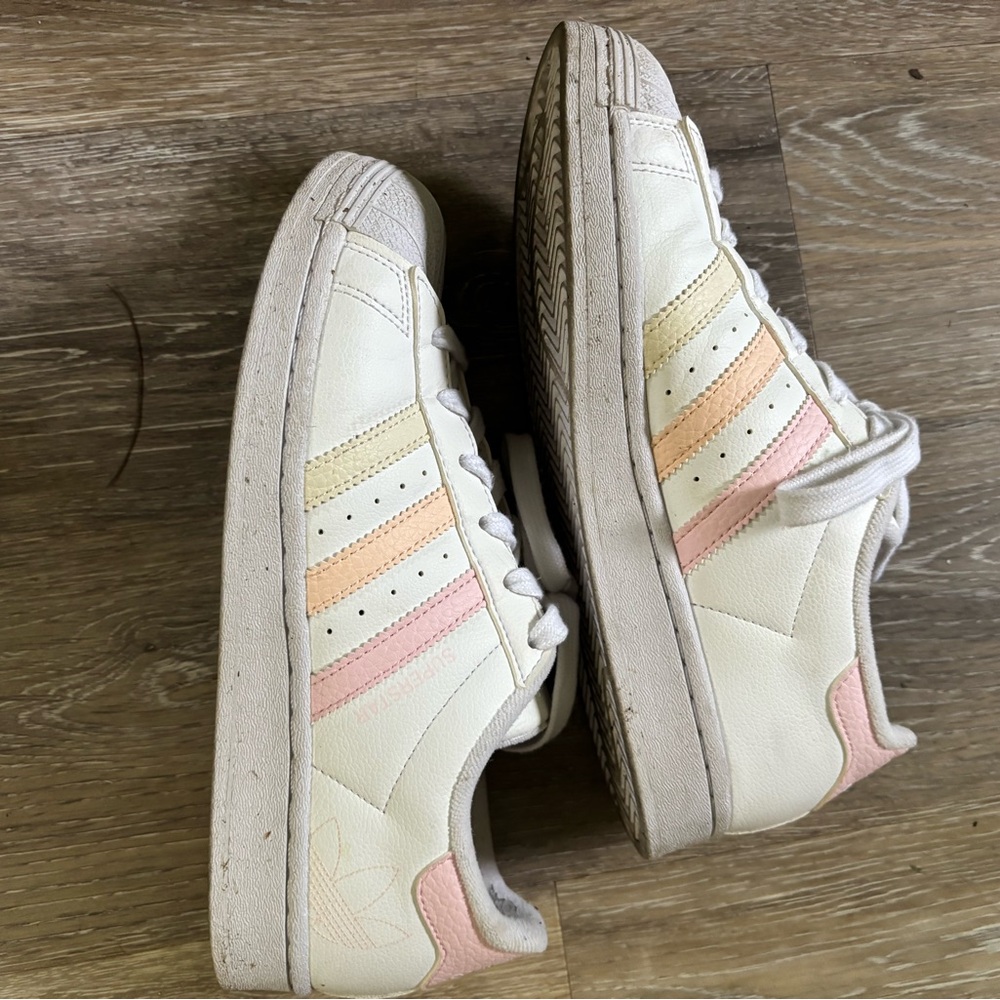 Adidas Women's White Sneakers with Pink and Peach Stripes